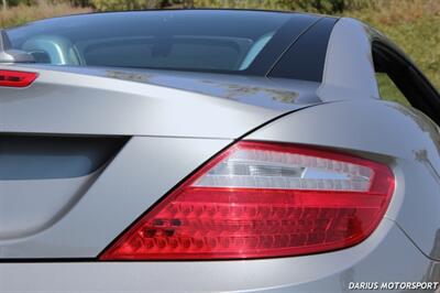 2015 Mercedes-Benz SLK 350  ***HARD-TOP CONVERTIBLE***65,630K MSRP*** - Photo 25 - San Ramon, CA 94583