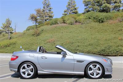 2015 Mercedes-Benz SLK 350  ***HARD-TOP CONVERTIBLE***65,630K MSRP*** - Photo 7 - San Ramon, CA 94583
