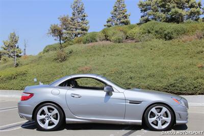 2015 Mercedes-Benz SLK 350  ***HARD-TOP CONVERTIBLE***65,630K MSRP*** - Photo 6 - San Ramon, CA 94583