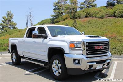 2018 GMC Sierra 3500 HD 4WD CREW CAB 153.7 " SLT  ***MSRP 73,445.00*** GOOSENECK 5TH WHEEL PREP PACKAGE*** - Photo 4 - San Ramon, CA 94583