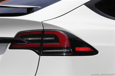 2022 Tesla Model X LONG RANGE DUAL MOTOR  ***5-SEATER***YOKE STEERING WHEEL*** - Photo 24 - San Ramon, CA 94583
