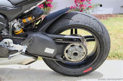 2021 Ducati Panigale CORSE V4 SP NUMBER: 1086 ***TRACK-FOCUSED "SPORT PRODUCTION " PERFORMANCE PACKAGE*** - Photo 14 - San Ramon, CA 94583