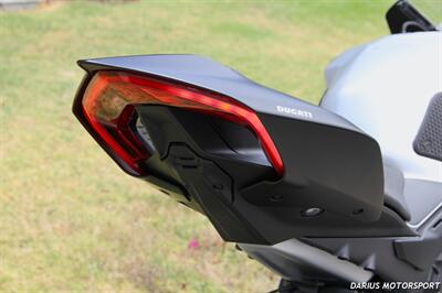 2021 Ducati Panigale CORSE V4 SP NUMBER: 1086 ***TRACK-FOCUSED "SPORT PRODUCTION " PERFORMANCE PACKAGE*** - Photo 44 - San Ramon, CA 94583