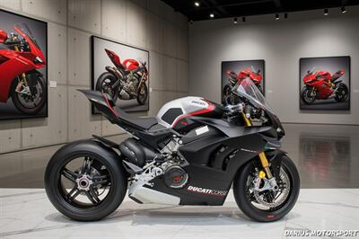 2021 Ducati Panigale CORSE V4 SP NUMBER: 1086  ***TRACK-FOCUSED  "SPORT PRODUCTION " PERFORMANCE PACKAGE*** - Photo 3 - San Ramon, CA 94583