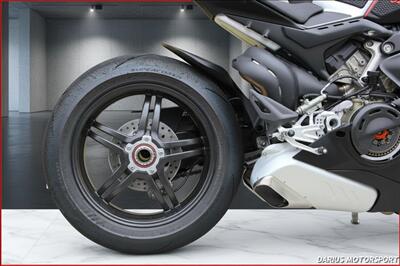 2021 Ducati Panigale CORSE V4 SP NUMBER: 1086  ***TRACK-FOCUSED  "SPORT PRODUCTION " PERFORMANCE PACKAGE*** - Photo 18 - San Ramon, CA 94583