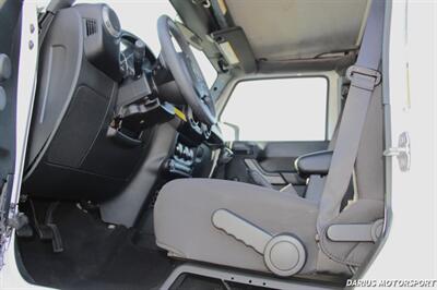 2016 Jeep Wrangler Unlimited Sport 4X4  **** 6 SPEED MANUAL**** - Photo 31 - San Ramon, CA 94583