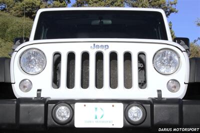 2016 Jeep Wrangler Unlimited Sport 4X4  **** 6 SPEED MANUAL**** - Photo 5 - San Ramon, CA 94583