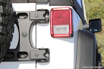 2016 Jeep Wrangler Unlimited Sport 4X4  **** 6 SPEED MANUAL**** - Photo 17 - San Ramon, CA 94583