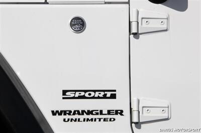 2016 Jeep Wrangler Unlimited Sport 4X4  **** 6 SPEED MANUAL**** - Photo 14 - San Ramon, CA 94583