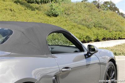 2019 Porsche 718 Boxster Roadster   - Photo 19 - San Ramon, CA 94583