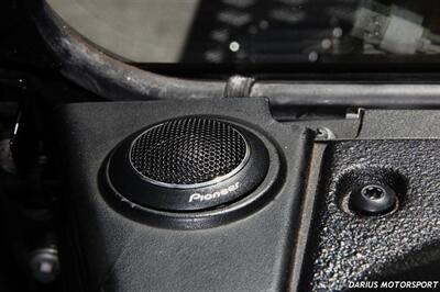 1984 Land Rover Defender 110 ***ONE OF A KIND***GO PRO EDITION***LOTS OF UPGRADES*** - Photo 80 - San Ramon, CA 94583