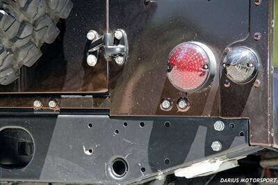 1984 Land Rover Defender 110 ***ONE OF A KIND***GO PRO EDITION***LOTS OF UPGRADES*** - Photo 41 - San Ramon, CA 94583