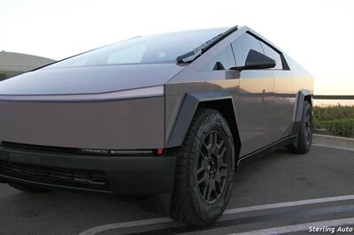 2024 Tesla Cybertruck All-Wheel Drive  ***STAPLE PIGEON GREY WRAP*** - Photo 5 - San Ramon, CA 94583