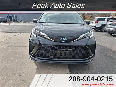 2022 Toyota Sienna XSE 7-Passenger   - Photo 2 - Pocatello, ID 83201