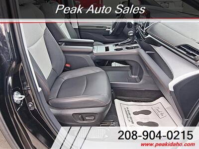2022 Toyota Sienna XSE 7-Passenger   - Photo 8 - Pocatello, ID 83201