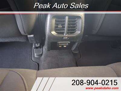 2019 Jeep Cherokee Latitude   - Photo 11 - Pocatello, ID 83201