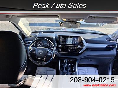 2021 Toyota Highlander Platinum   - Photo 10 - Pocatello, ID 83201