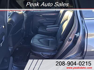 2021 Toyota Highlander Platinum   - Photo 7 - Pocatello, ID 83201