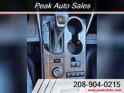 2021 Toyota Highlander Platinum   - Photo 12 - Pocatello, ID 83201