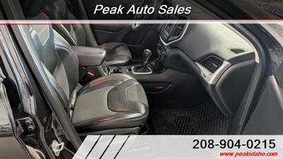 2015 Jeep Cherokee Trailhawk   - Photo 11 - Pocatello, ID 83201