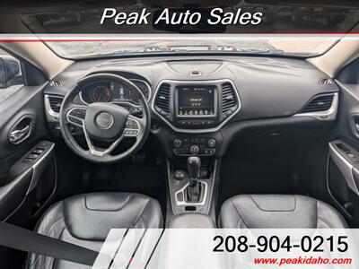 2017 Jeep Cherokee Overland - Photo 14 - Pocatello, ID 83201