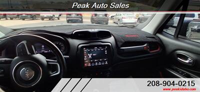 2020 Jeep Renegade Trailhawk   - Photo 15 - Pocatello, ID 83201