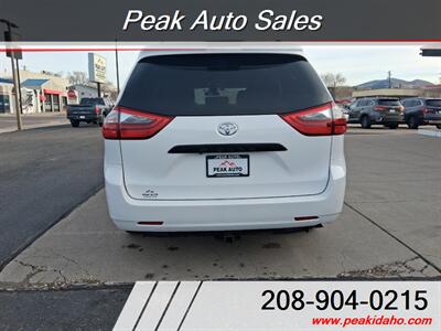 2020 Toyota Sienna L 7-Passenger   - Photo 4 - Pocatello, ID 83201
