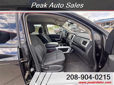 2017 Nissan Titan PRO-4X   - Photo 12 - Pocatello, ID 83201