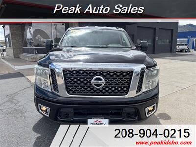 2017 Nissan Titan PRO-4X   - Photo 2 - Pocatello, ID 83201