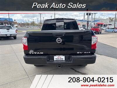 2017 Nissan Titan PRO-4X   - Photo 7 - Pocatello, ID 83201