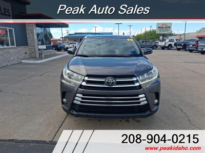 2019 Toyota Highlander XLE   - Photo 3 - Pocatello, ID 83201