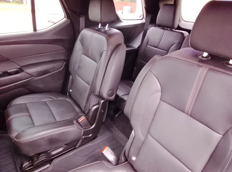 2023 Chevrolet Traverse RS - Photo 23 - Spring Valley, MN 55975