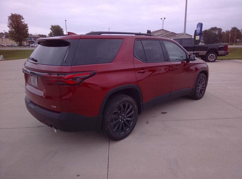 2023 Chevrolet Traverse RS - Photo 4 - Spring Valley, MN 55975