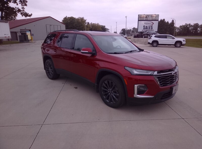 2023 Chevrolet Traverse RS - Photo 5 - Spring Valley, MN 55975