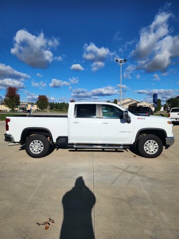 2026 Chevrolet Silverado 2500   - Photo 1 - Spring Valley, MN 55975