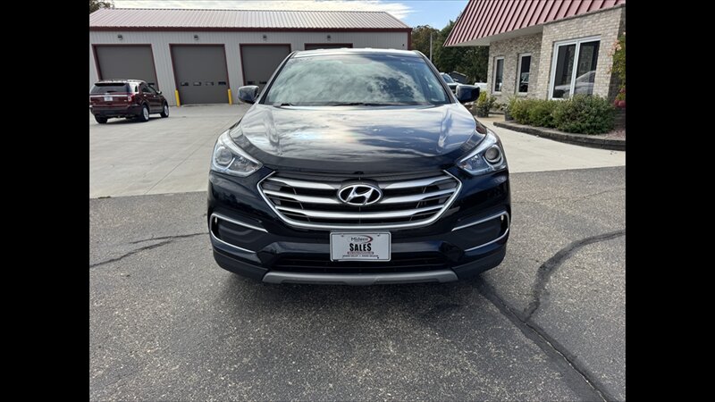 2018 Hyundai SANTA FE Sport 2.4L - Photo 5 - Spring Valley, MN 55975