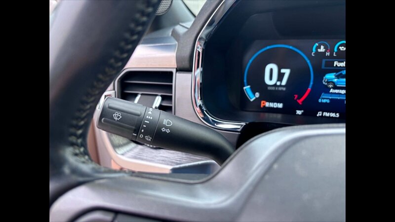 2021 Ford F-150 Lariat - Photo 14 - Spring Valley, MN 55975