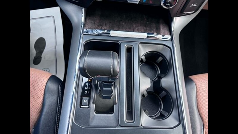 2021 Ford F-150 Lariat - Photo 27 - Spring Valley, MN 55975