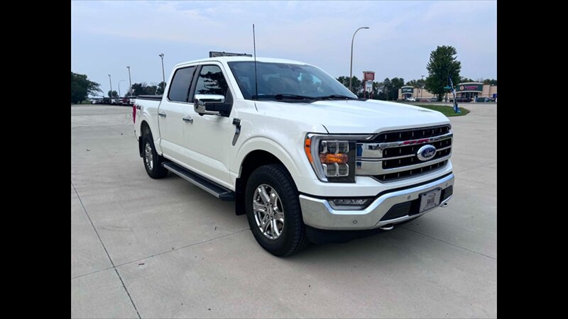 2021 Ford F-150 Lariat - Photo 3 - Spring Valley, MN 55975