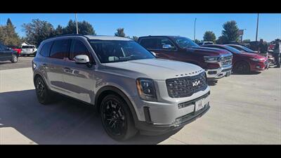 2022 Kia Telluride Night Fall   - Photo 3 - Spring Valley, MN 55975