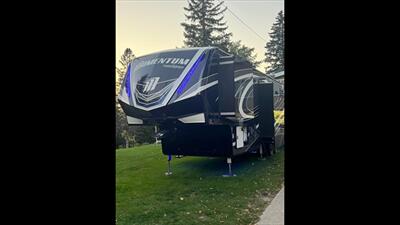 2017 Grand Design Momentum 350M   - Photo 2 - Spring Valley, MN 55975