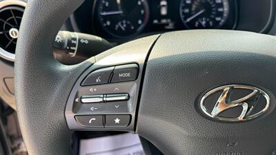 2022 Hyundai KONA SEL   - Photo 21 - Spring Valley, MN 55975