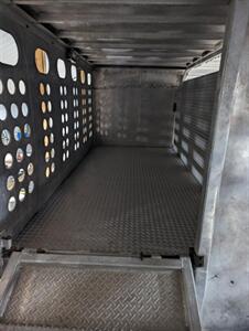 2000 MERRITT Gold Line Cattle Trailer   - Photo 5 - Spring Valley, MN 55975