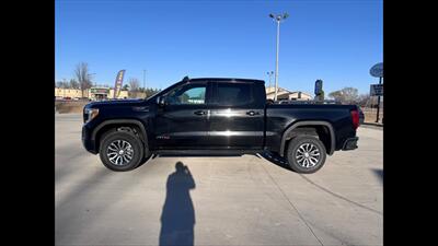 2022 GMC Sierra 1500 Limited AT4   - Photo 9 - Spring Valley, MN 55975