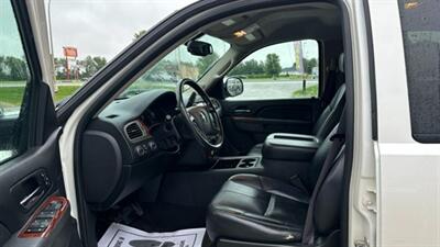 2011 Chevrolet Silverado 1500 LTZ   - Photo 9 - Spring Valley, MN 55975