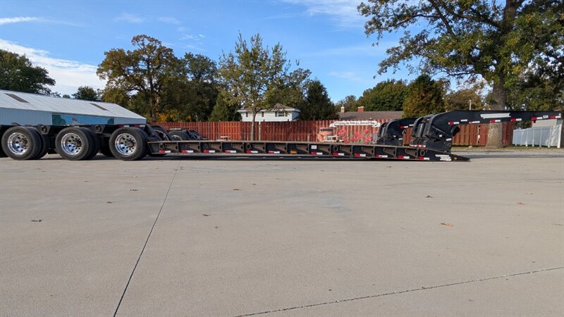 2014 Towmaster RGN Unit 538 - Photo 2 - Spring Valley, MN 55975