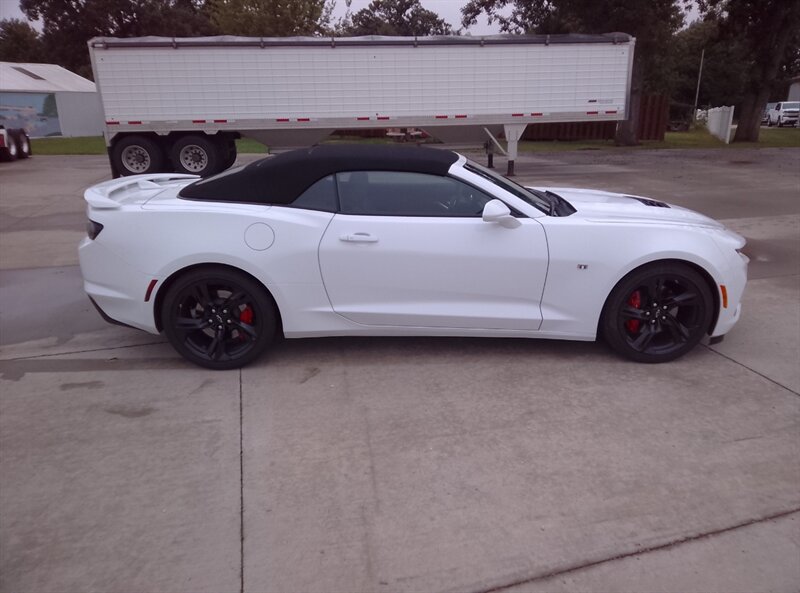 2023 Chevrolet Camaro SS   - Photo 1 - Spring Valley, MN 55975