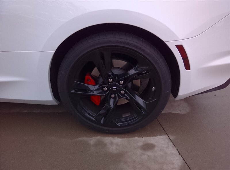 2023 Chevrolet Camaro SS - Photo 23 - Spring Valley, MN 55975