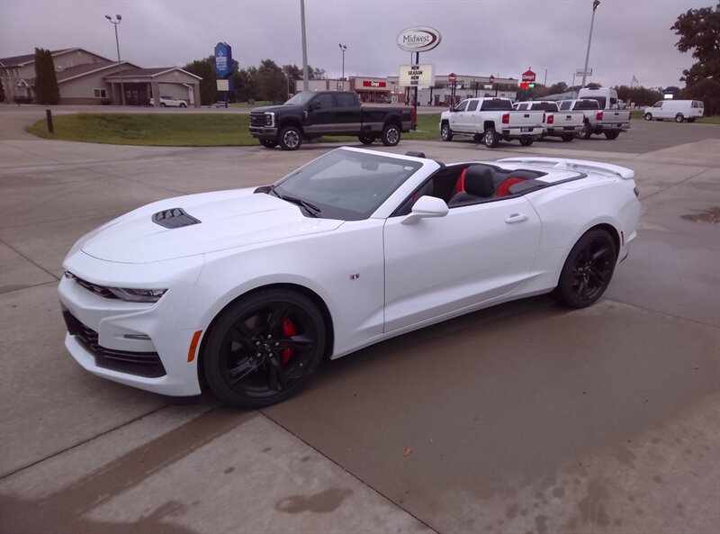 2023 Chevrolet Camaro SS - Photo 8 - Spring Valley, MN 55975