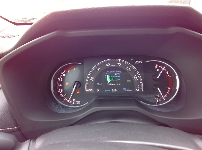 2025 Toyota RAV4 XLE - Photo 16 - Spring Valley, MN 55975